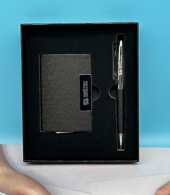 M-GS220 - 1, PU leather + metal cardholder;