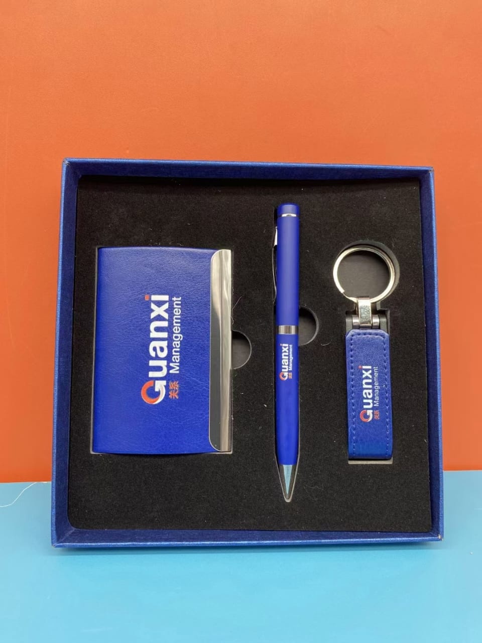 PU + metal card holder, PU pen and PU + metal USB 16GB gift set